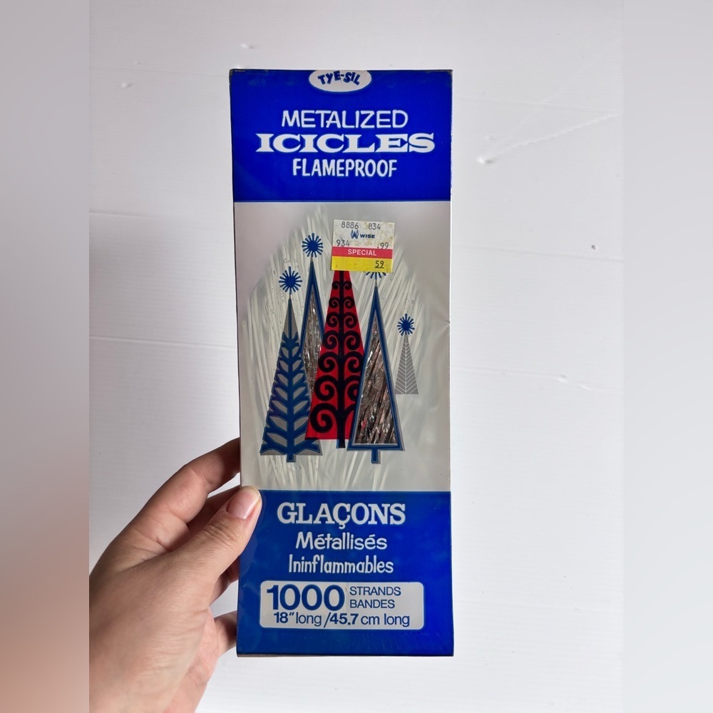 Vintage Tye Sil Metalized Icicles 1000 Strands